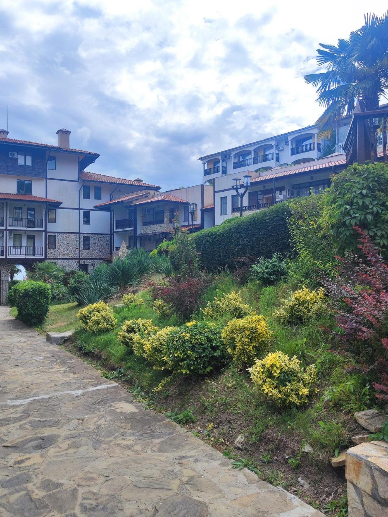 Jacky'S Apartament - Апартамент В Свети Влас ภายนอก รูปภาพ