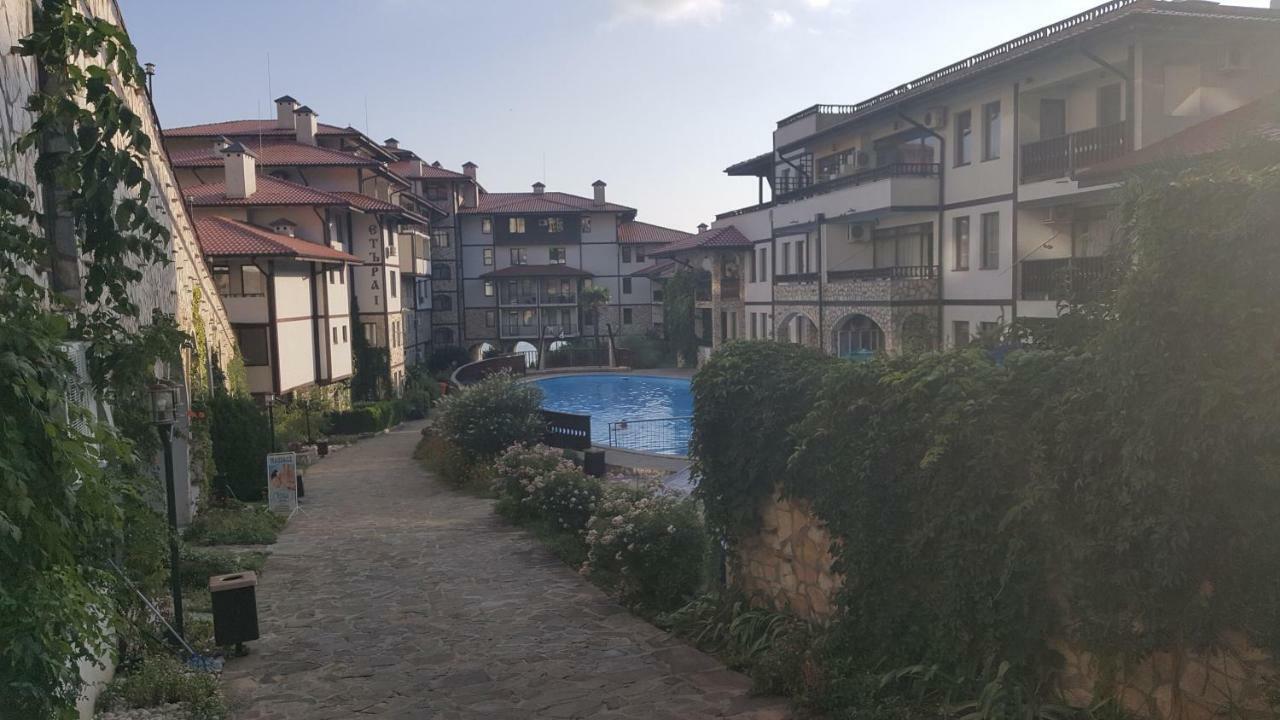 Jacky'S Apartament - Апартамент В Свети Влас ภายนอก รูปภาพ